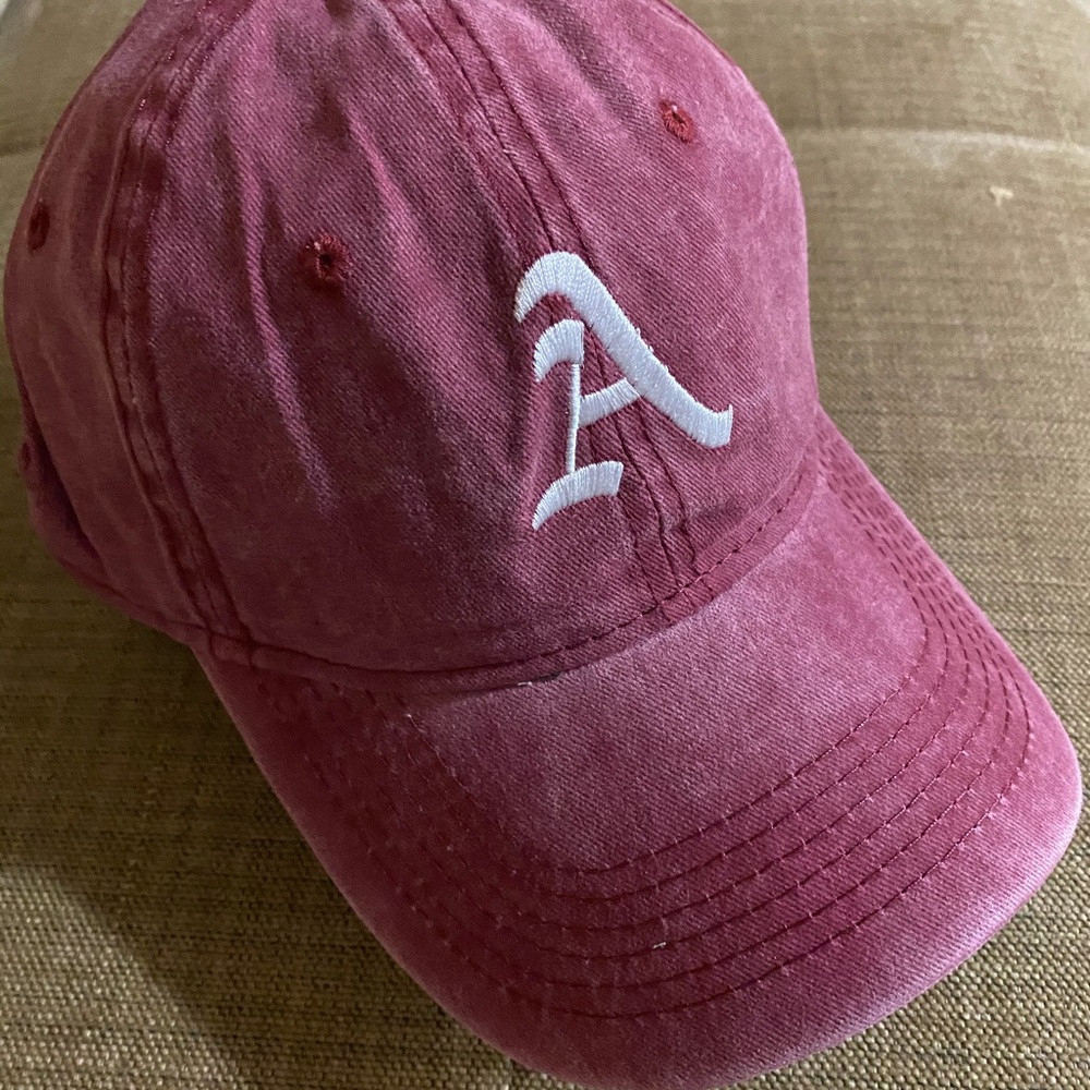 Baseball caps - Picture 10 of 12